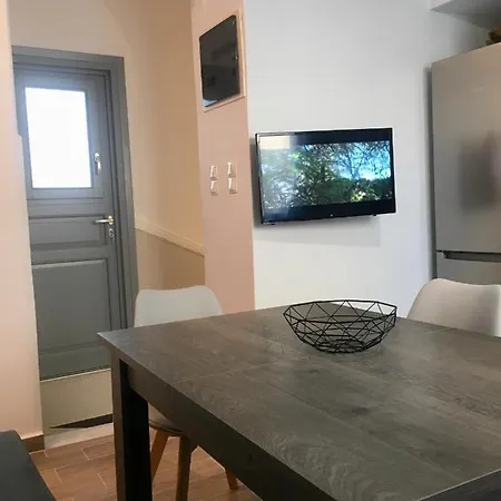 Lejlighed Modern & Comfortable House In The Center *
